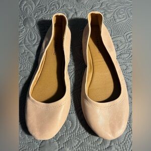 Lucky Brand Light Pink Flats Size 9